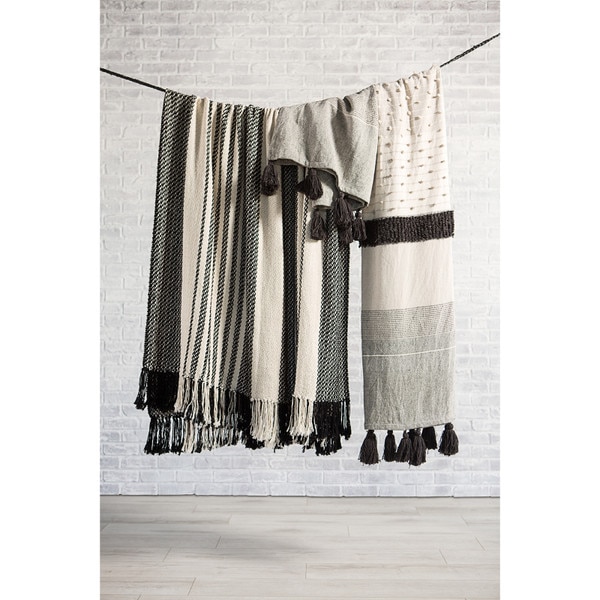 Tania Throw Lifestyle 15